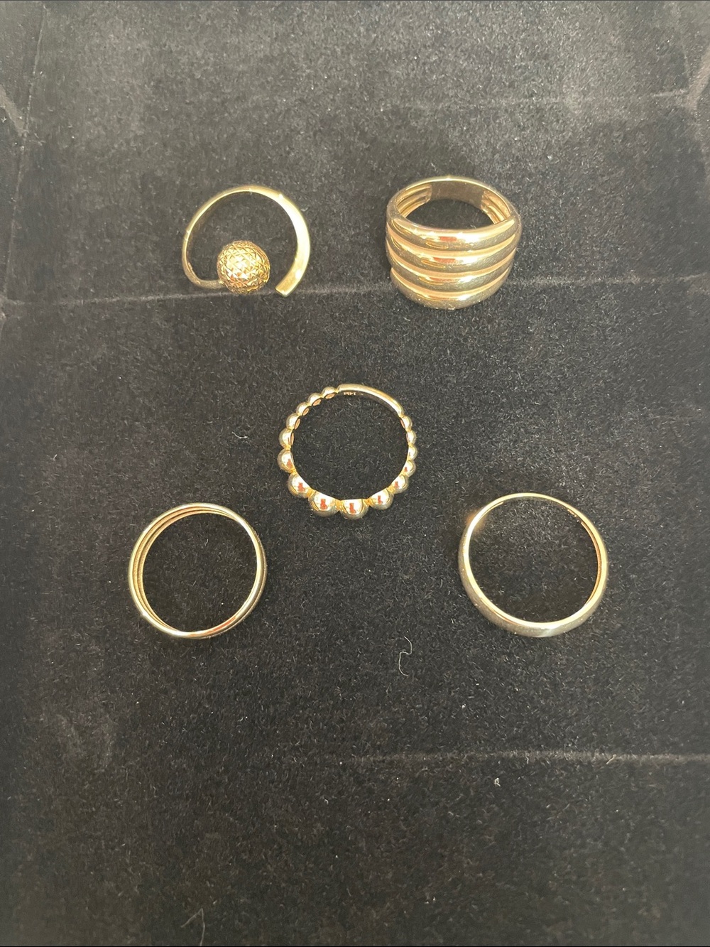 14k Gold Women's Stackable Ring Set - Elegant Mix